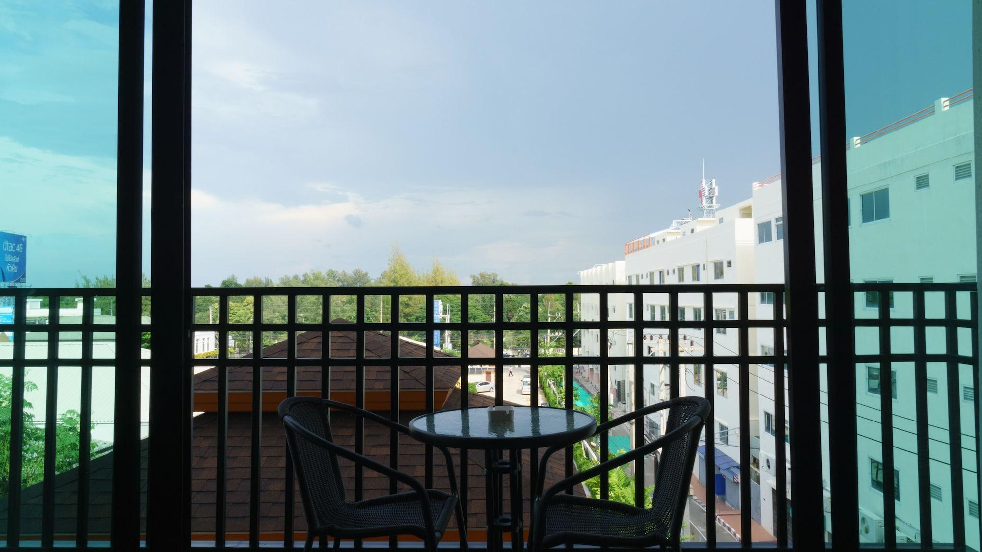 Visa Hotel Hua Hin - Sha Plus Esterno foto