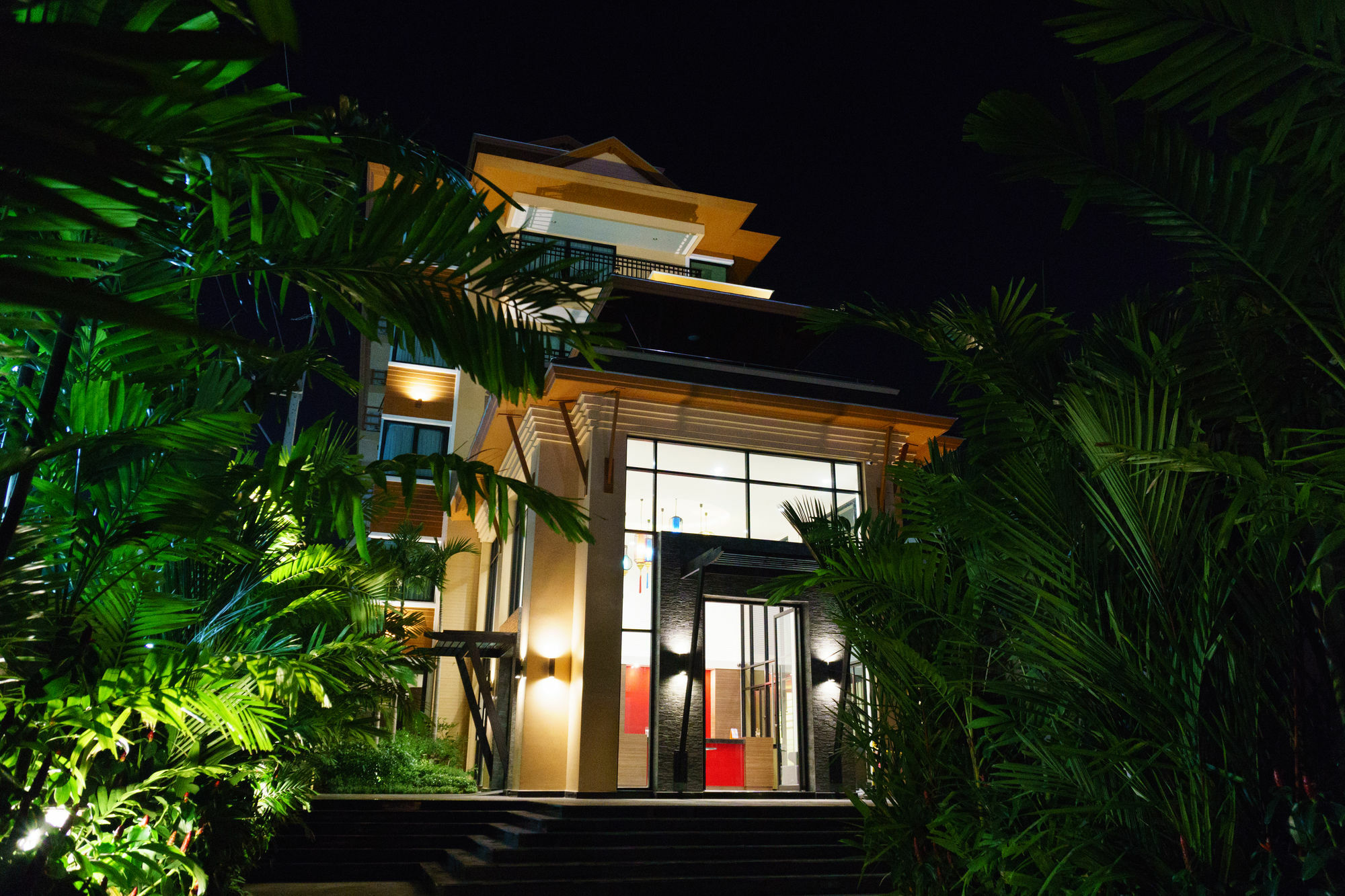 Visa Hotel Hua Hin - Sha Plus Esterno foto
